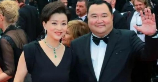 1994年，富豪吴征斥资500万买下一艘游艇，把有夫之妇杨澜邀到游艇大胆表白，杨