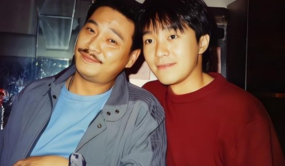 1991年，吴孟达和周星驰共同拿出1000万，在天津开了一家BB机专卖店。

在