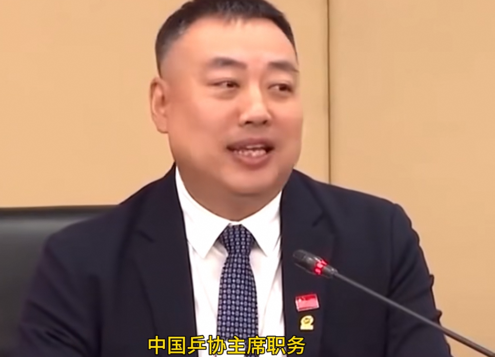  刘国梁的功过争议:“造星运动”及“饭圈泛滥”的影响
