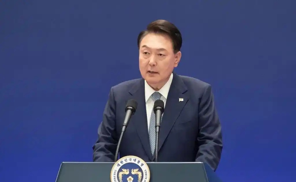 尹锡悦弹劾案3天后宣判











韩国要变天？总统尹锡悦的命运将在3