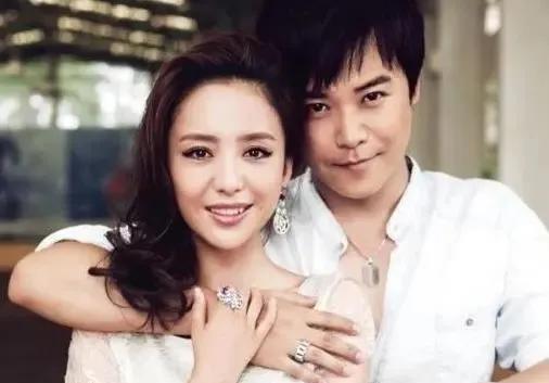 陈思诚张小斐首度合作#张小斐演技争议# #陈思诚票房# #电影综合症# #陈思诚