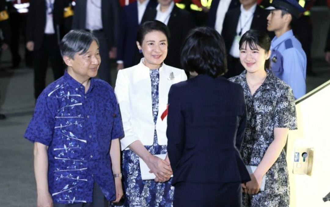 皇室一家冲绳行，穿衣有特色











说实话，当日本皇室那一家子出现