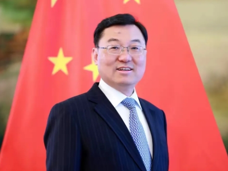 确定了！中国9.3阅兵将邀美方嘉宾参加！
​据塔斯社报道，当地时间17日，中国驻