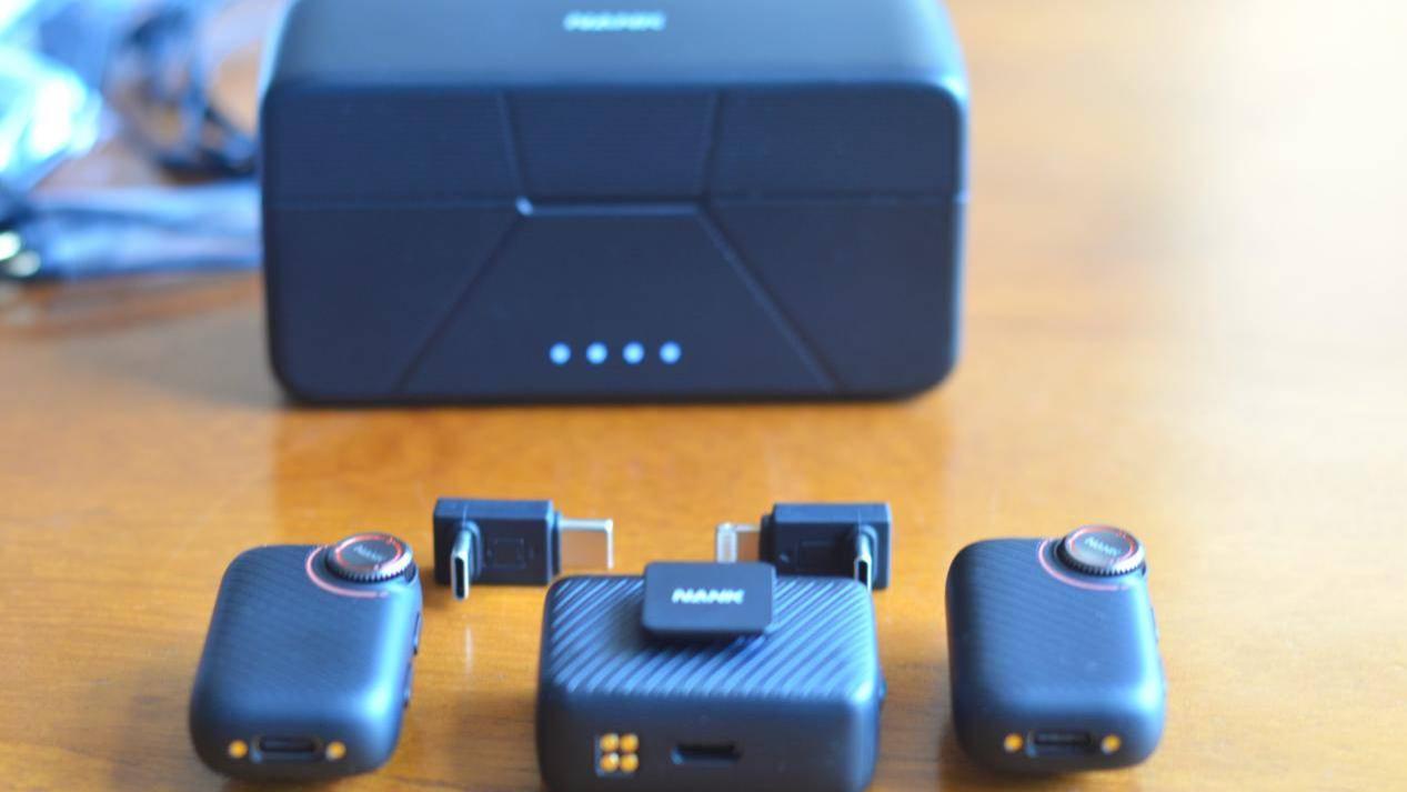 专业音质、稳定传声、智能操控集一身，南卡Qmic领夹麦克风专业全能