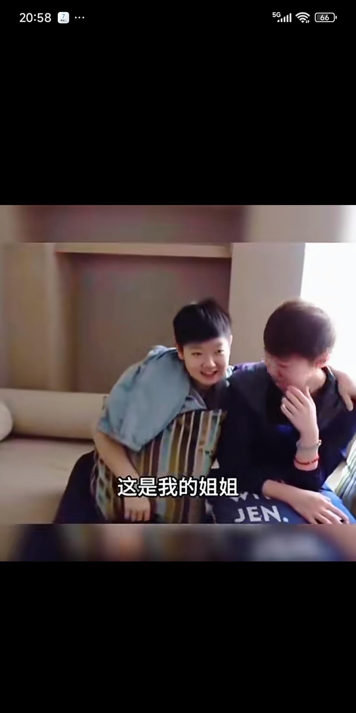 国乒女队双子星！孙颖莎和王曼昱，她们两个真正做到了场上是对手，场下是朋友！不管是