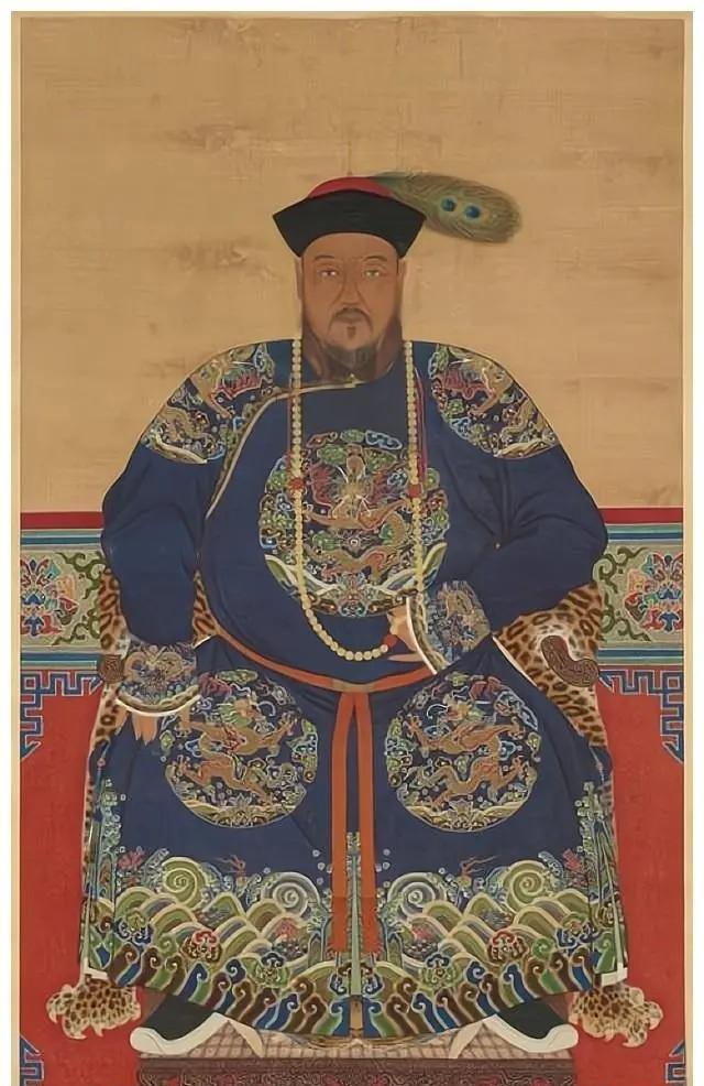 1648年，36岁多尔衮不仅处死了39岁的侄儿豪格，还带着人瓜分了他的老婆们。孝