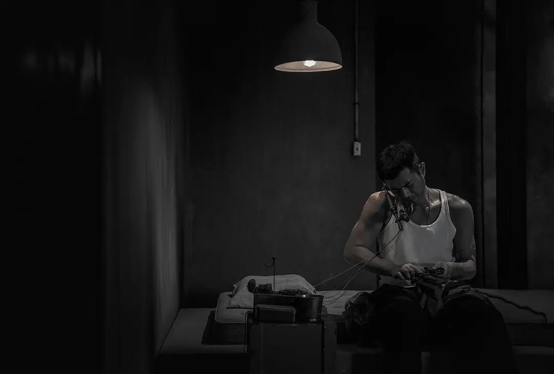    没瘾住在刷了一遍《风林火山》，影片中麦浚龙抓住了一个人人对未来仓皇无措、被