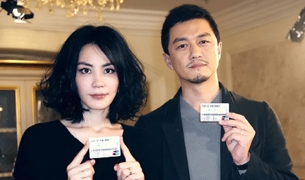 2018年，李亚鹏不经意透露了，和王菲离婚的根本原因，有6年的时间里，王菲都劝说