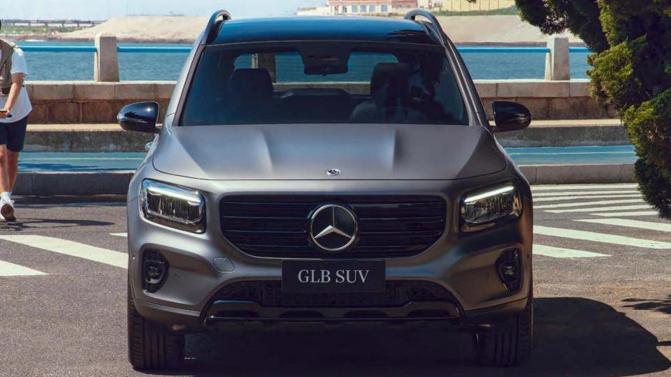 31.19万起，配1.3T引擎，2025款“奔驰GLB”官宣，尺寸加大！