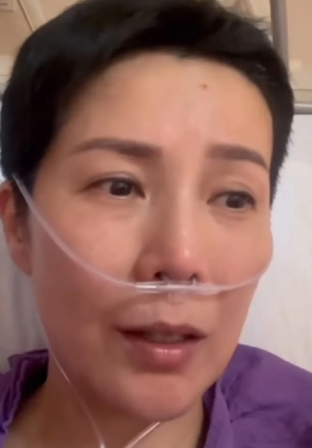 中国香港TVB前艺人吴文忻乳腺癌复发，一直顽强抵抗，近日她病情起伏不定，入住了玛