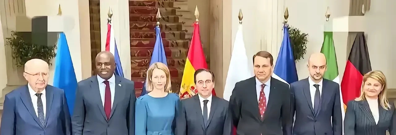 欧洲六国加码援乌











天呐！欧洲六国和欧盟又给乌克兰画大饼了！