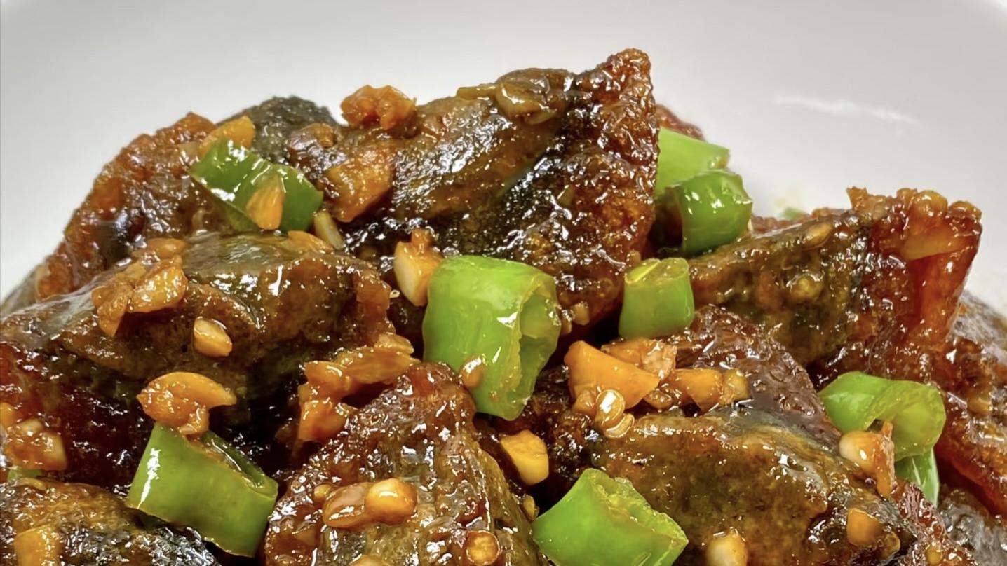 青椒与皮蛋的烟火碰撞：解锁家常菜新滋味