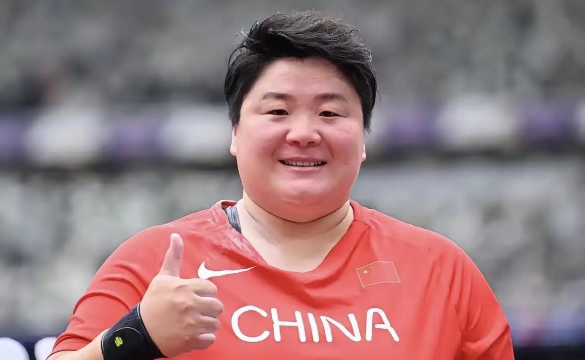 只有寥寥几个品牌找巩立姣代言，还是拼盘的那种。
选什么样的运动员做广告？
第一，