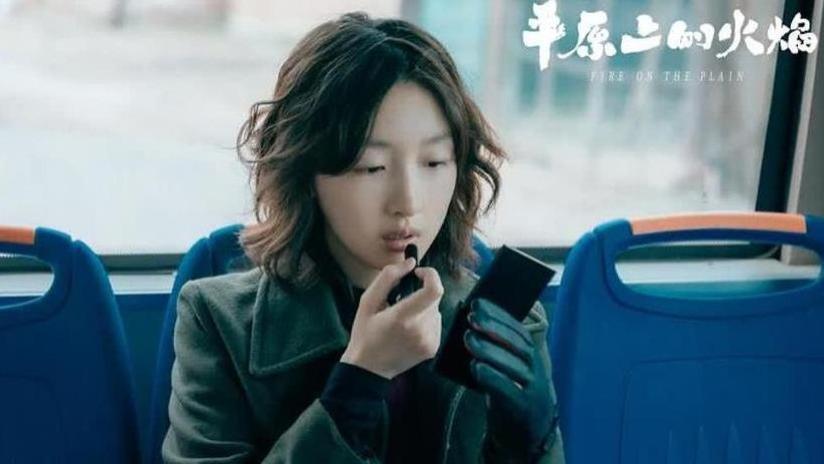 周冬雨，陨落，六天亏2亿，三金影后怎么了，烂片女王还能翻身吗