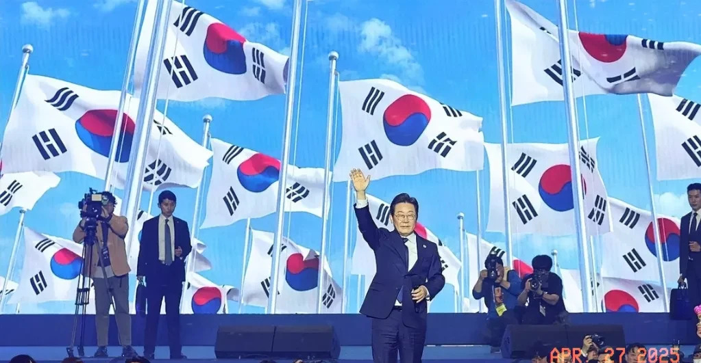 李在明再选总统赢不赢











天呐噜！李在明又杀回来了，党内选举那