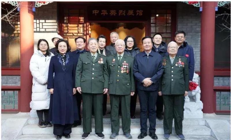 刘滨作为中华英烈褒扬事业促进会副会长，参加2025年慰问抗美援朝老战士新春座谈会