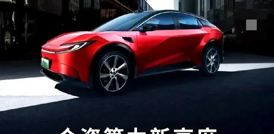 近日，车圈又炸了！500个亿，3000工程师让余承东有底气在深圳台上放话：