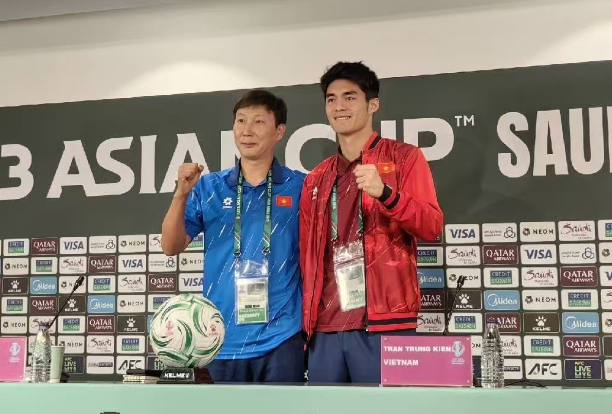 北京时间1月23日，U23亚洲杯迎来季军的争夺，韩国队PK越南队！

韩国队半决