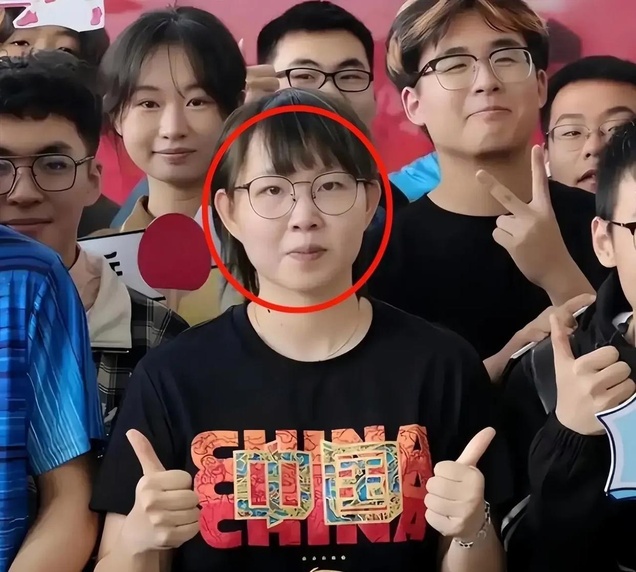 刚刚查了下朱雨玲
真是不查不知道，一查吓一跳
原来她才是真正的人生赢家！

我们