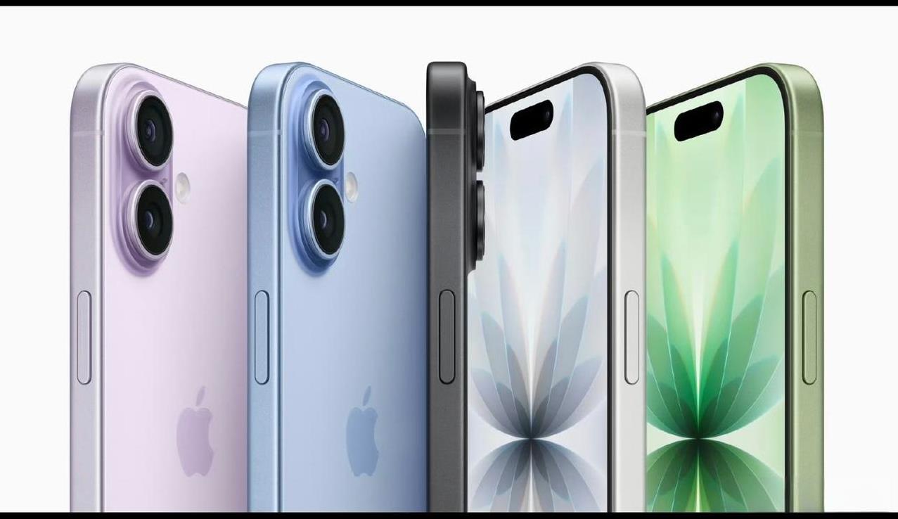 iPhone 16标准版开售前的总预约量是30万左右。
iPhone17标准版开