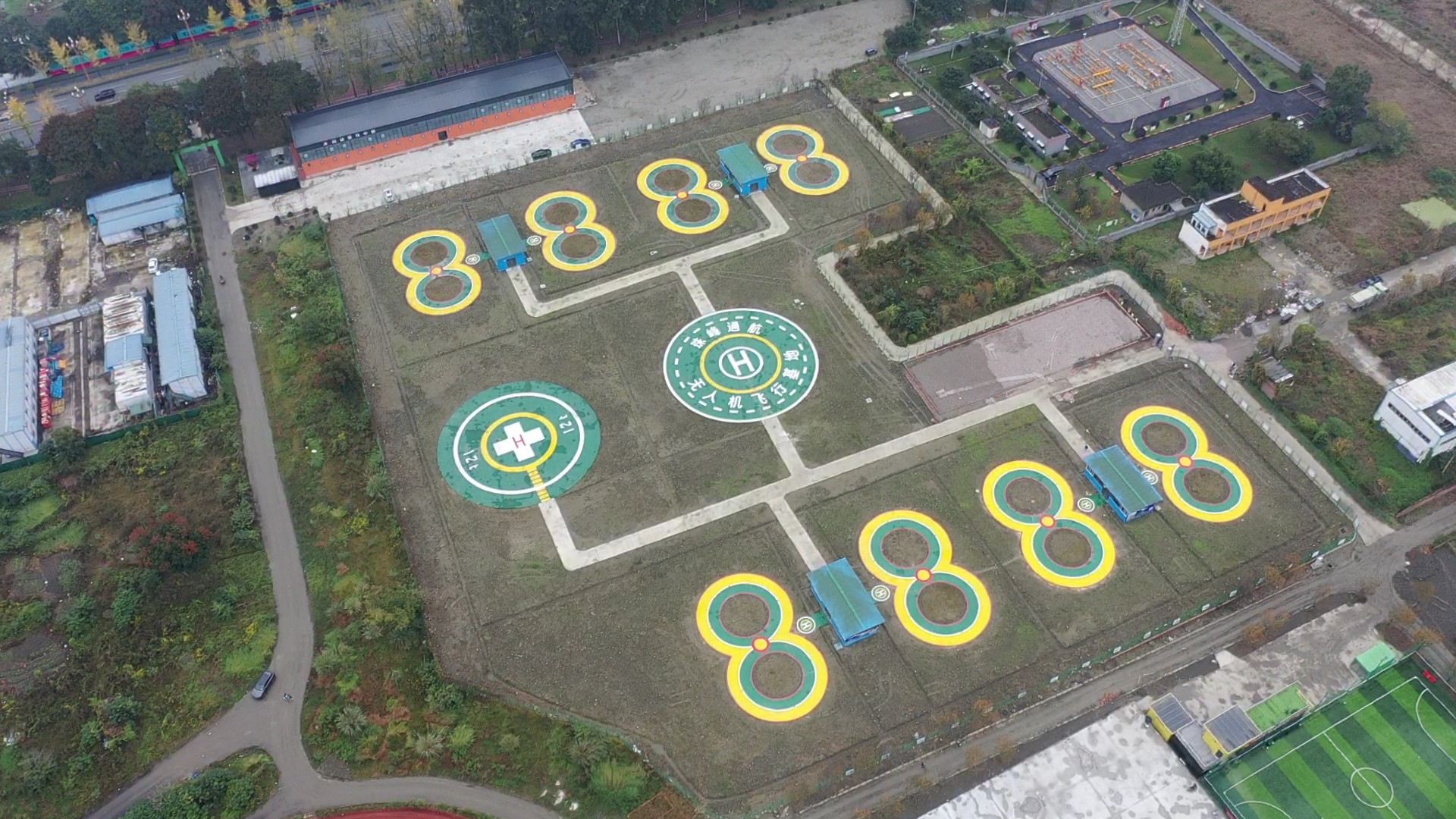 从“会开无人机的人”变成“用无人机解决行业问题的人”