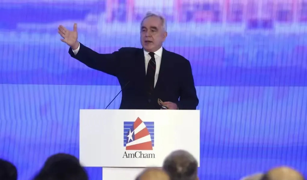 美国高官香港行











我的天哪！美国副国务卿坎贝尔竟然跑到香港去