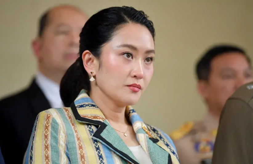 全剧终已至，赶在佩通坦返岗前，洪森深夜发文，一句话威胁性极强
泰柬边境纠纷平息后