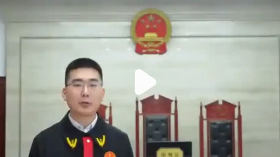 太扎心了！在天津，有一位全职宝妈起诉离婚后，坚决要求男方给予经济补偿，男方起初果