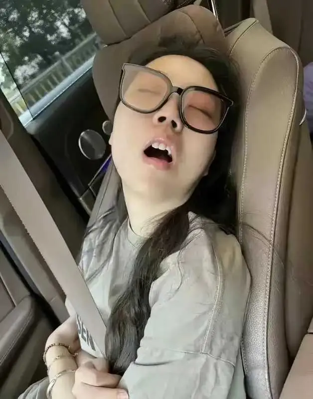 这时候，丢个什么进去才好啊！
