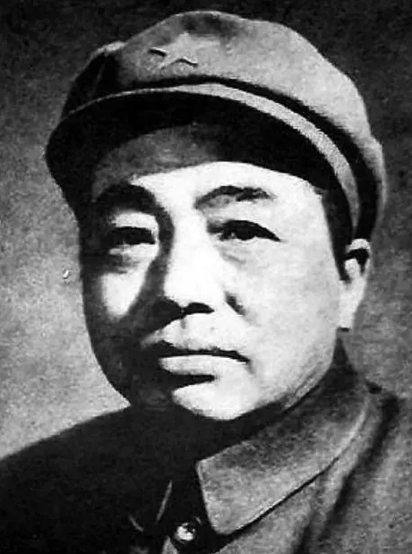 1941的冬天，“砰”的一声枪响，从彭德怀的警卫室传来，彭老总的警卫员王满星倒在