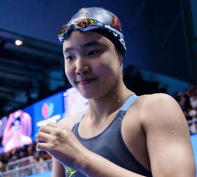 7月31日，世界泳联世锦赛女子4×200米自由泳接力决赛的比赛当中，由柳雅欣、杨