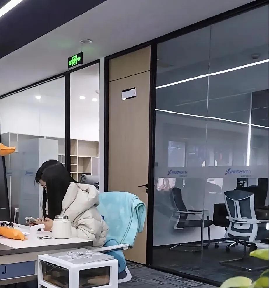 河北省一表亲戚，孩子今年高考583分，听说这个分数要排到5万位了[恐惧]但是这不