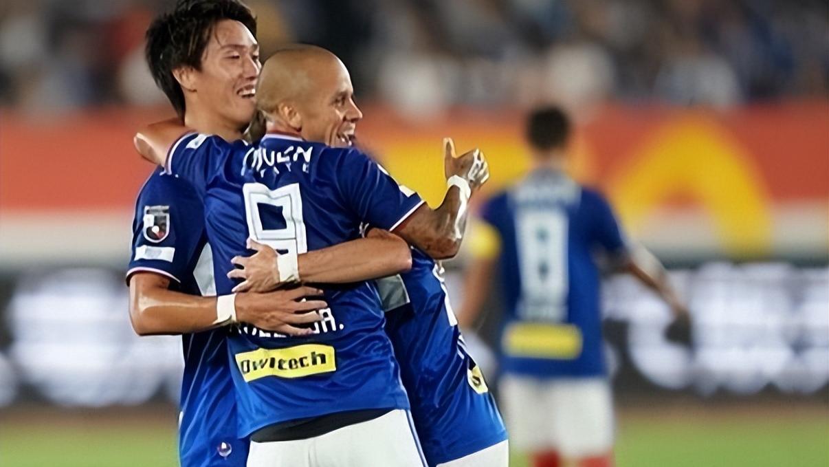 日本联赛游出一条大鱼