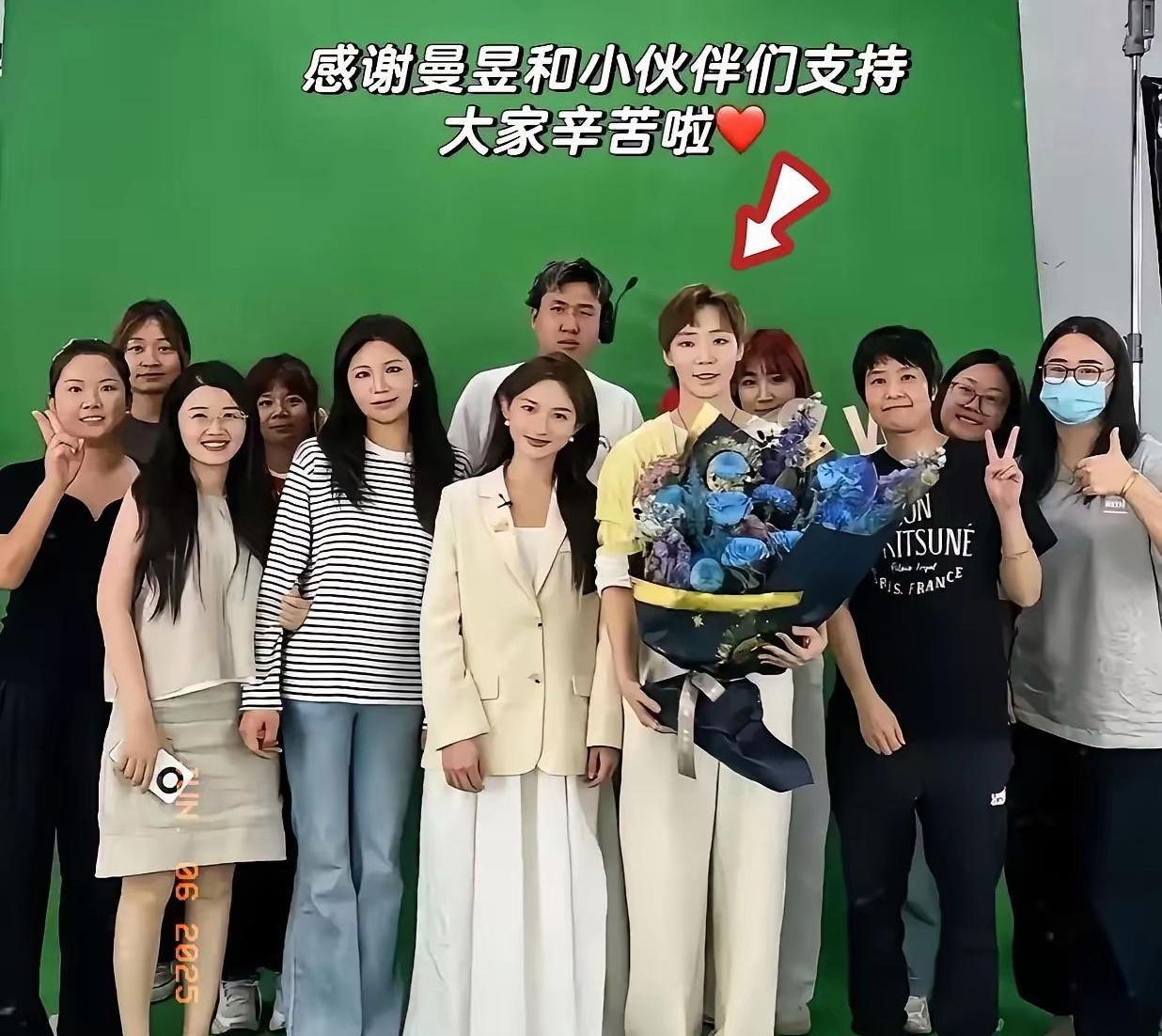 对不起 王曼玉！
从今天开始我不再喜欢你了！
不是因为你不够好，而是
我看到你的