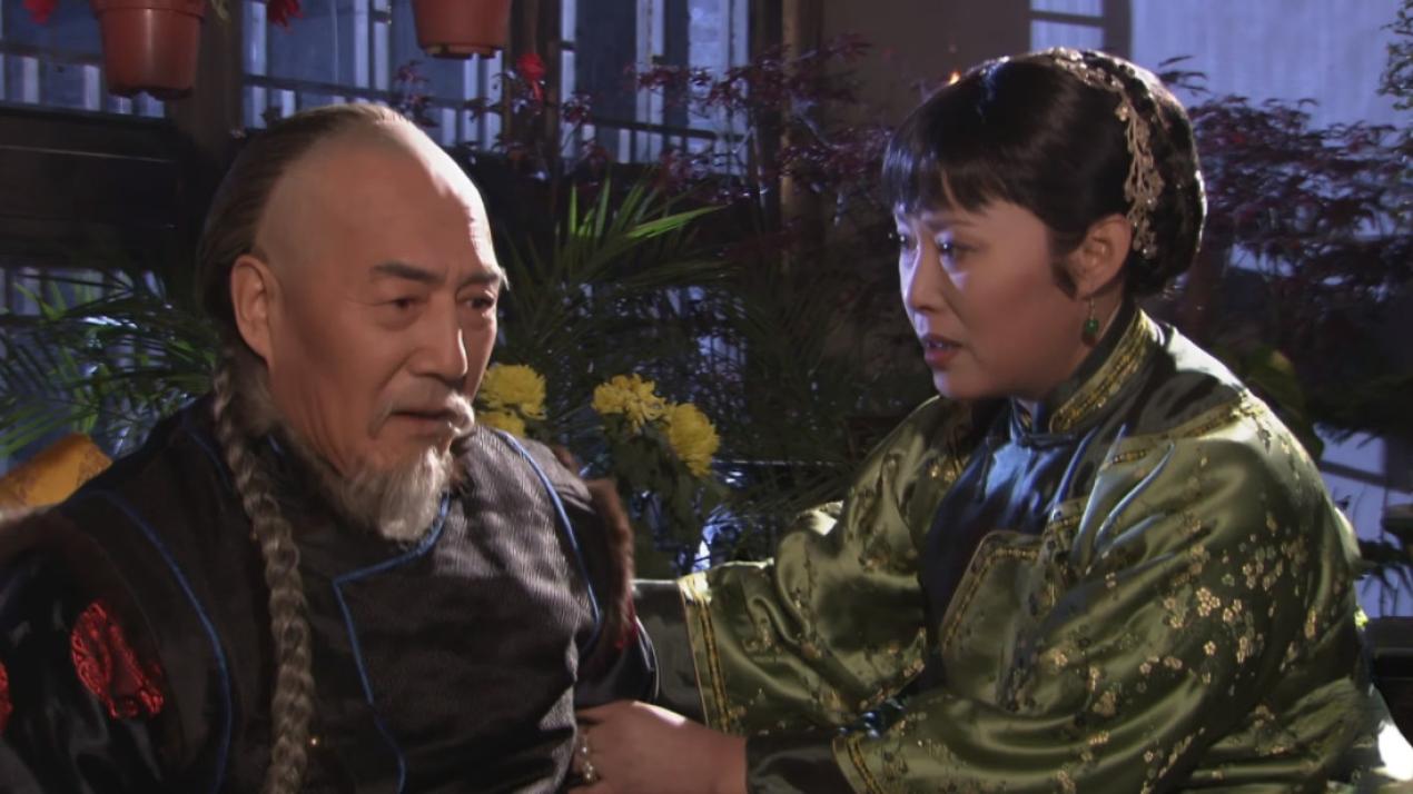 个人的命运在社会的洪流中，究竟是多么渺小和无奈