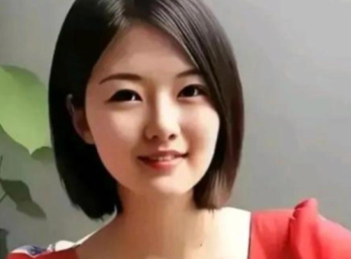 李佩霞违规实锤，李父冲动救女反成 “推手”