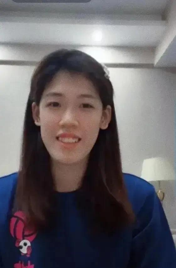 【赵勇也是走背字儿，偏偏李盈莹受伤】
赵勇也是老实人，傻实在。李盈莹受伤，赵勇去
