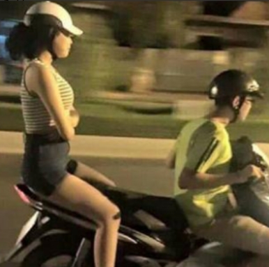 ”有反转？”6月22日，广西，一对恋爱同居3年的情侣，因感情不和分开后，女子要求
