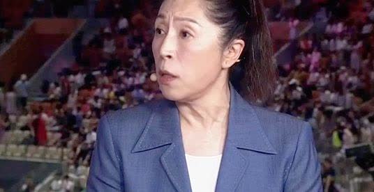 郑薇真敢说，指出中国女篮面临的两大问题。
中国女篮曾在郑薇执教下取得佳绩，20