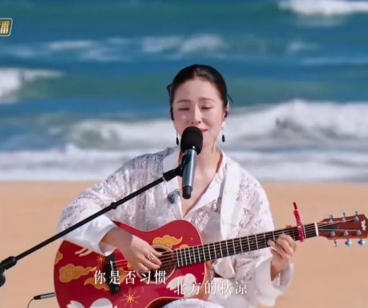 太炸裂了！
从合作到结婚，
江一燕和赵汉唐的报恩式婚姻简直是不要太好嗑！

拍《