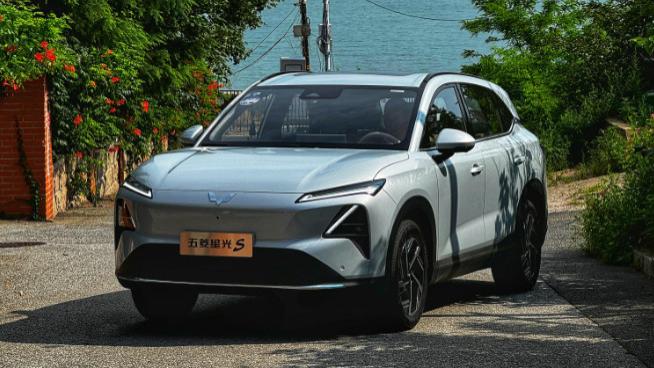 10 万级纯电 SUV 空间大横评：谁才是真正的 “空间魔术师”？