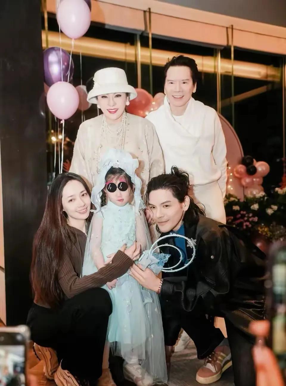 向太发文说婆媳相处之道：“希望天下的婆婆都爱媳妇，別为难她，就是不为难儿子啊！也