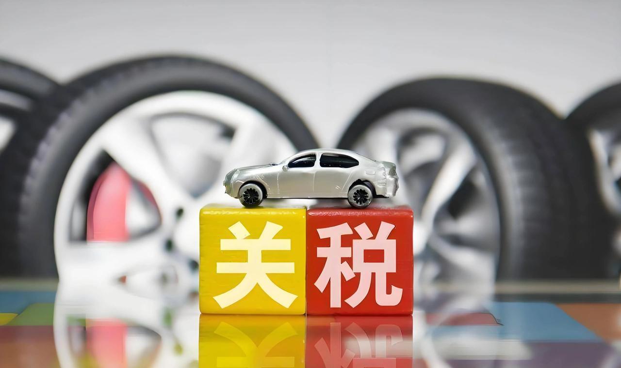 近日，台湾岛内学者何启圣发文称，大陆若能主动将台湾纳入协商框架，替台湾从美国那边