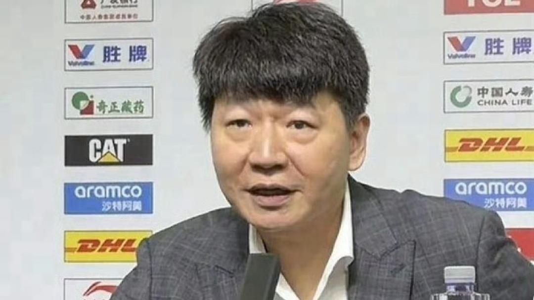 山东男篮最新消息，邱彪赛后担责高诗岩表态都该反思！