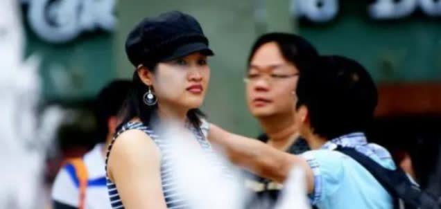一位新加坡华人终于说了实话，他表示，在新加坡的华人，根本不在乎中国到底好不好.很