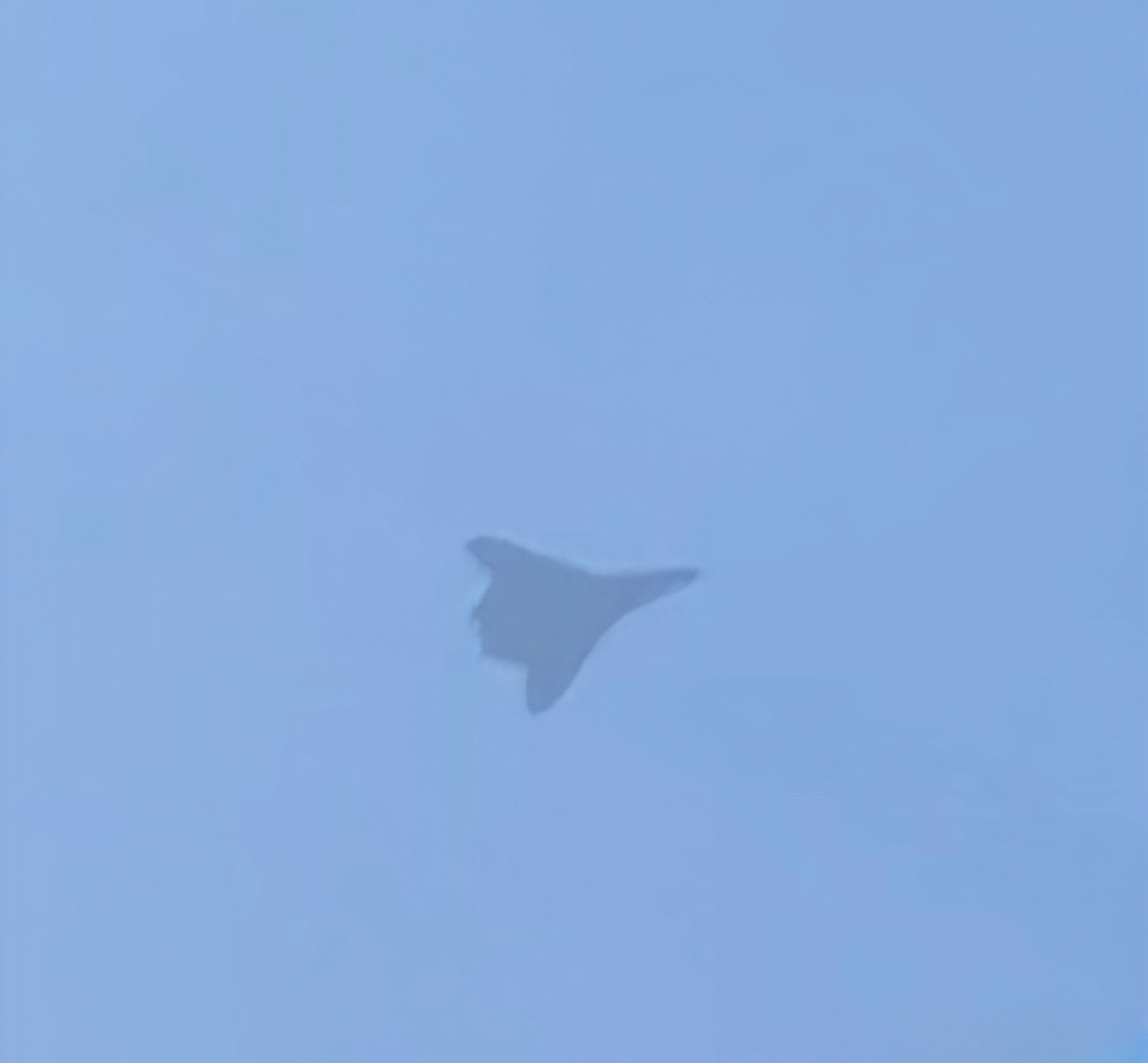 进度好快，沈飞六代机也开始频频露面，就颜值来说在空军中数一数二。虽然和成飞六代机