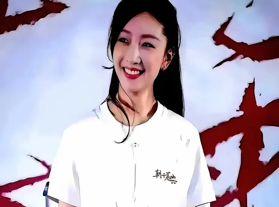 周冬雨整容直接把自己整没了呀！

原来那个眉眼弯弯，清纯可爱的周冬雨不见了，