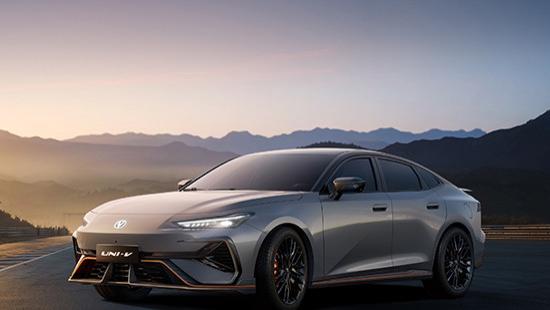 第三代长安UNI-V上市 售10.29-11.99万元