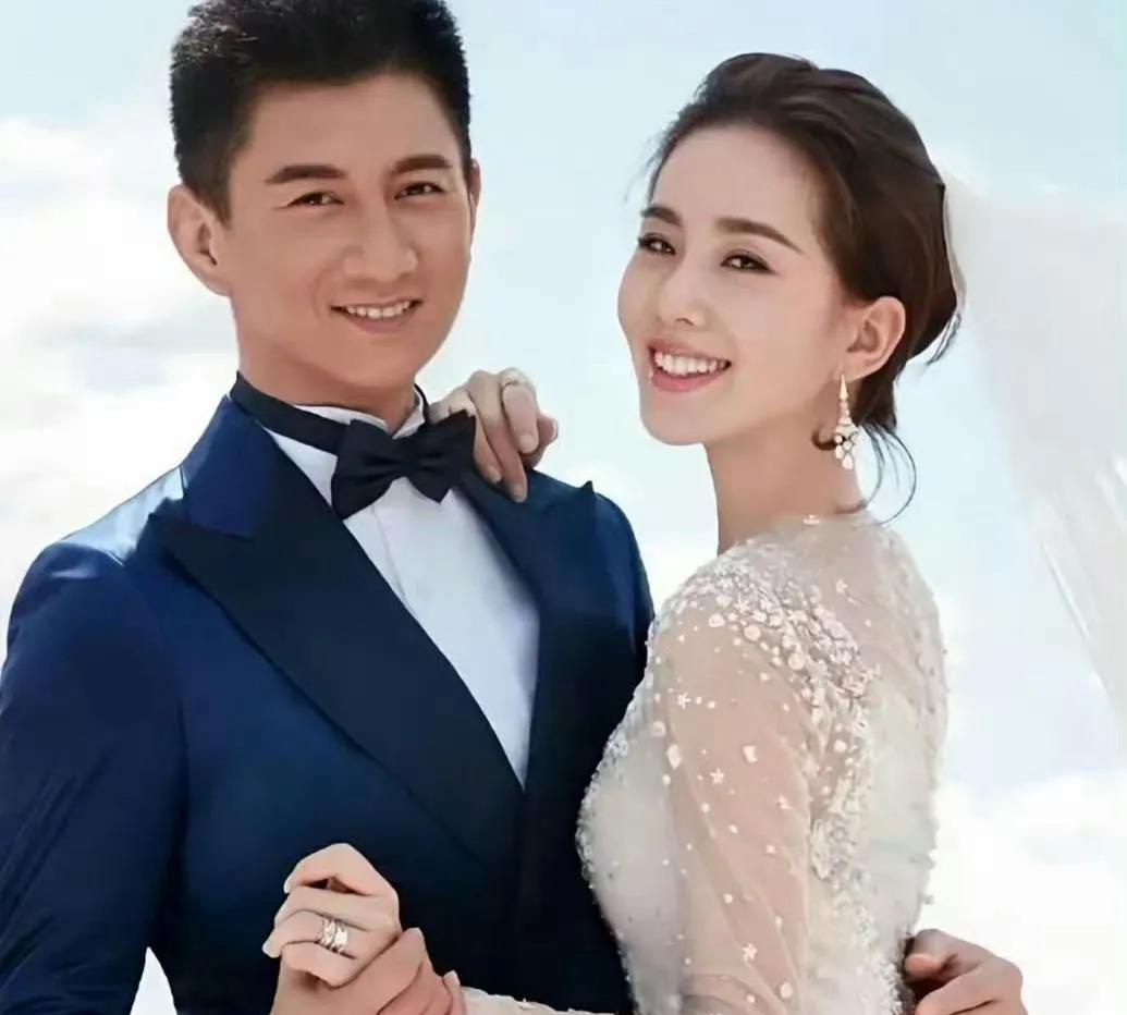 吴奇隆刘诗诗突然引发了热议！
5月20日，吴奇隆刘诗诗突然引发了热议，这次不是两