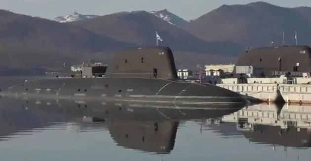 在堪察加半岛地震海啸中，俄罗斯核潜艇基地遭破坏
俄罗斯远东核潜艇基地，很可能因强